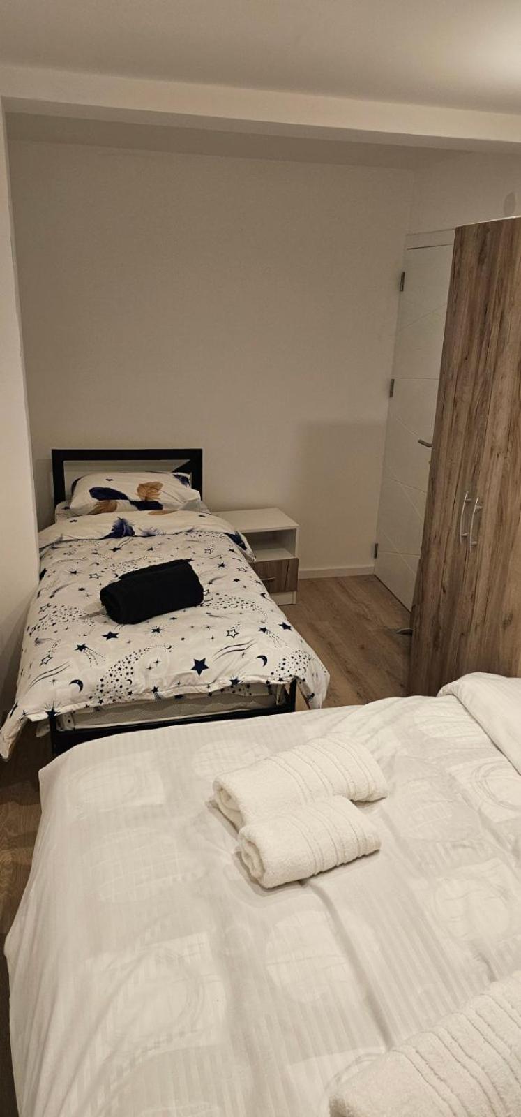 Apartment Paris Lux Night Nis